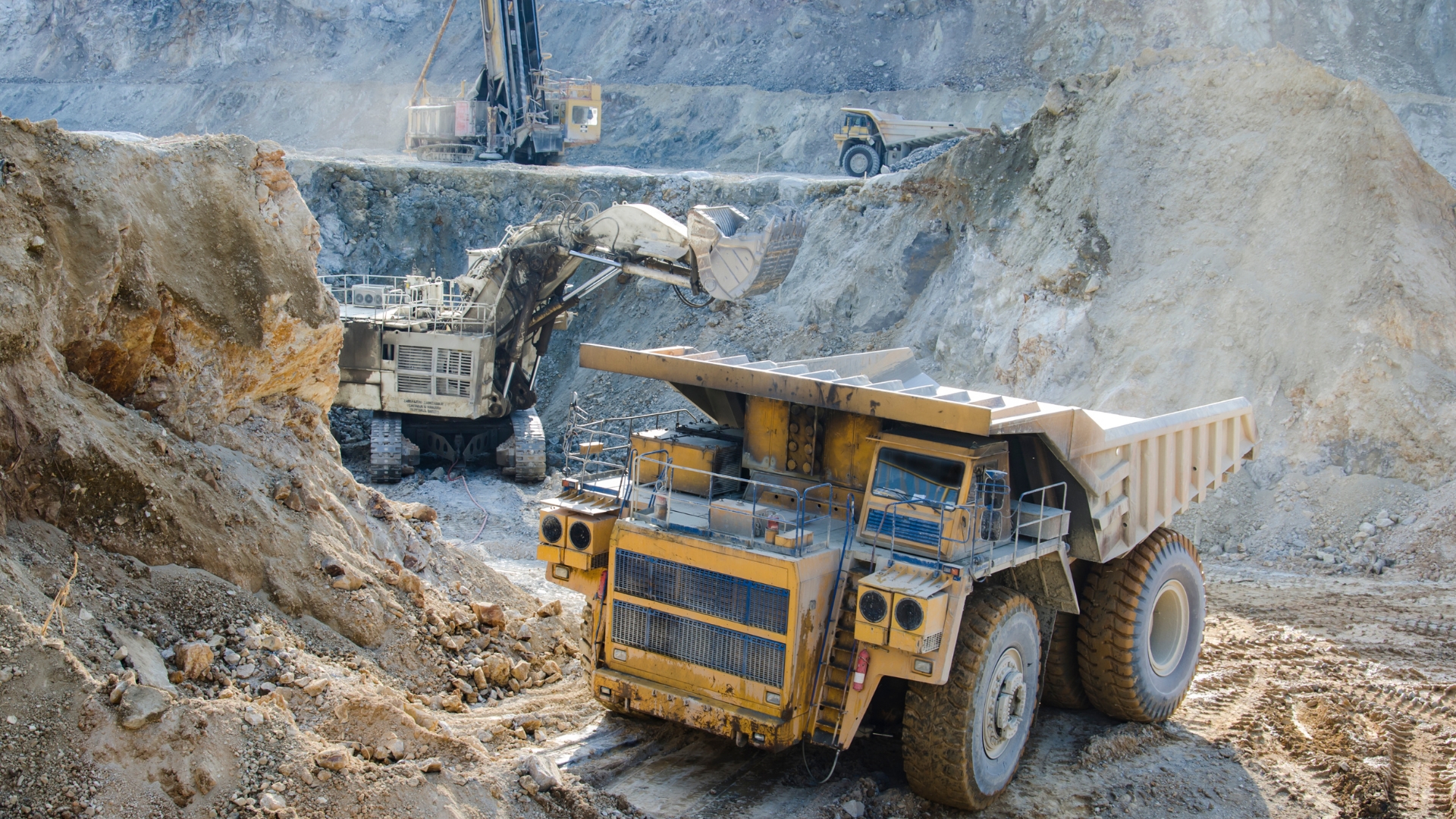 Mining — industrial chains for Oman